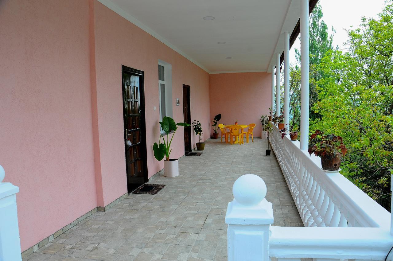 Sofia Guest House Kutaisi Bagian luar foto